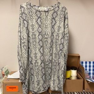 Snake print tunic